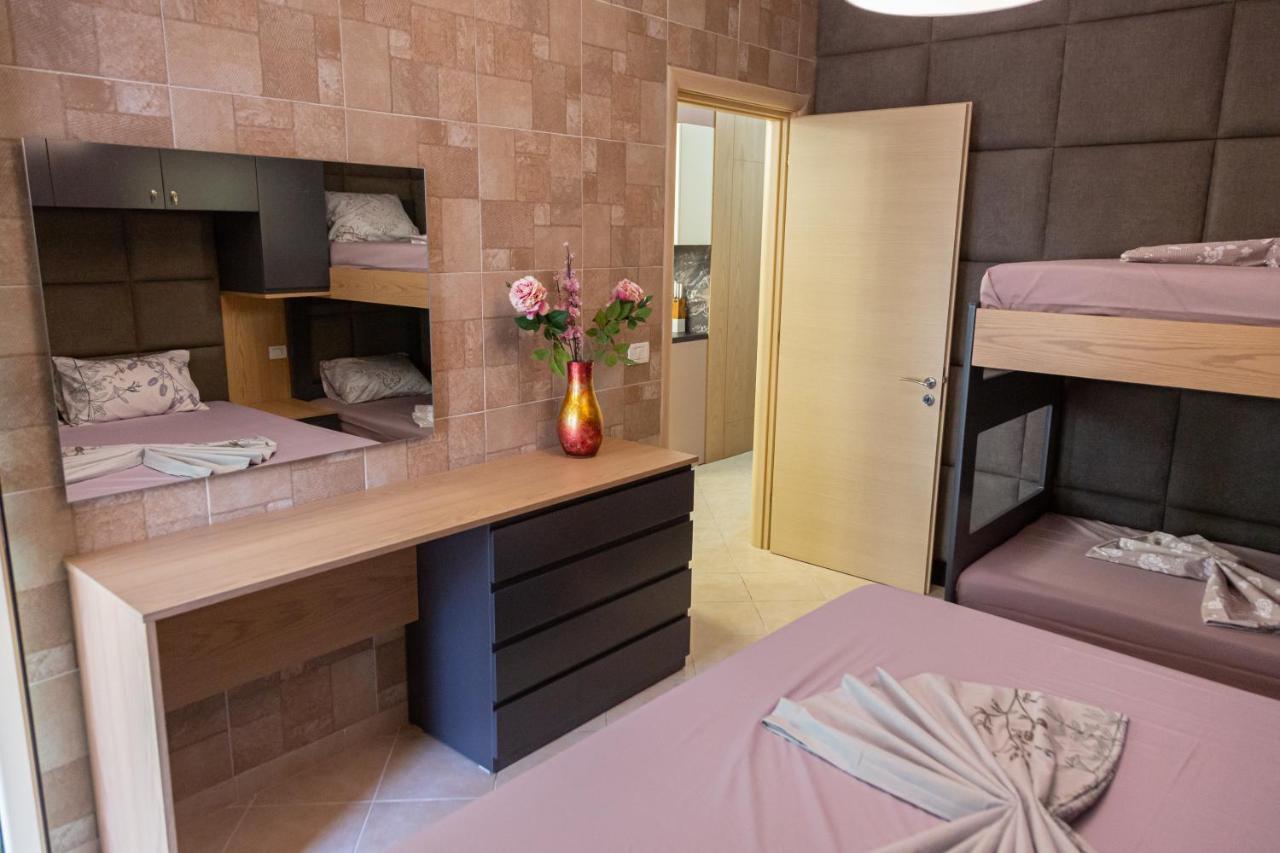 Gloria'S Apartment Lungomare Влёра Экстерьер фото