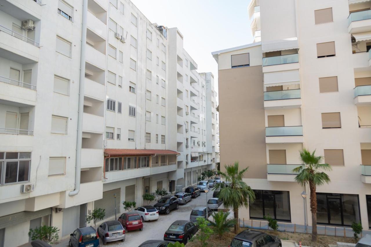 Gloria'S Apartment Lungomare Влёра Экстерьер фото